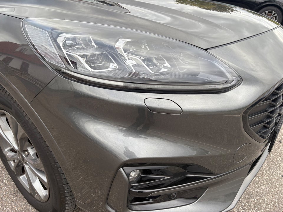 Ford Kuga 2,5 PHEV ST-Line X CVT 5d