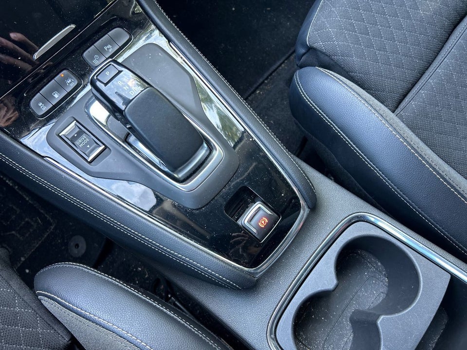 Opel Grandland X 1,6 Hybrid4 Cosmo Prestige aut. 5d