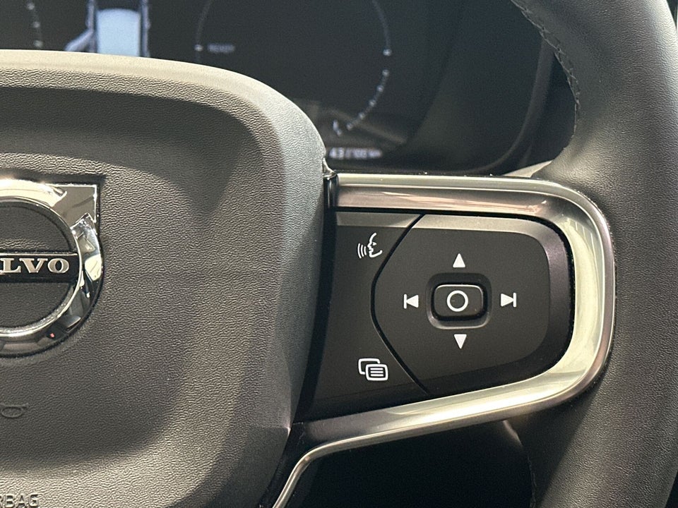 Volvo XC40 1,5 T4 ReCharge Inscription X aut. 5d