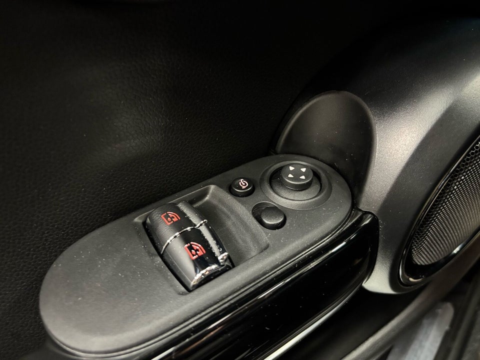 MINI Cooper SE Maximise 3d