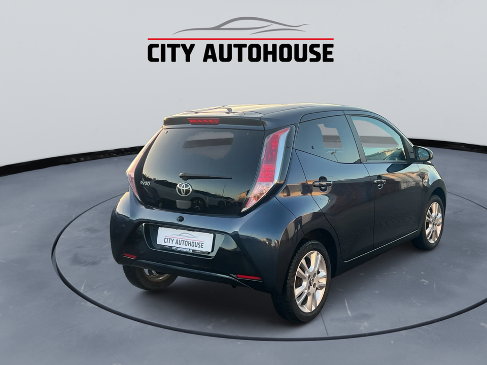 Toyota Aygo 1,0 VVT-i x-cellence 5d