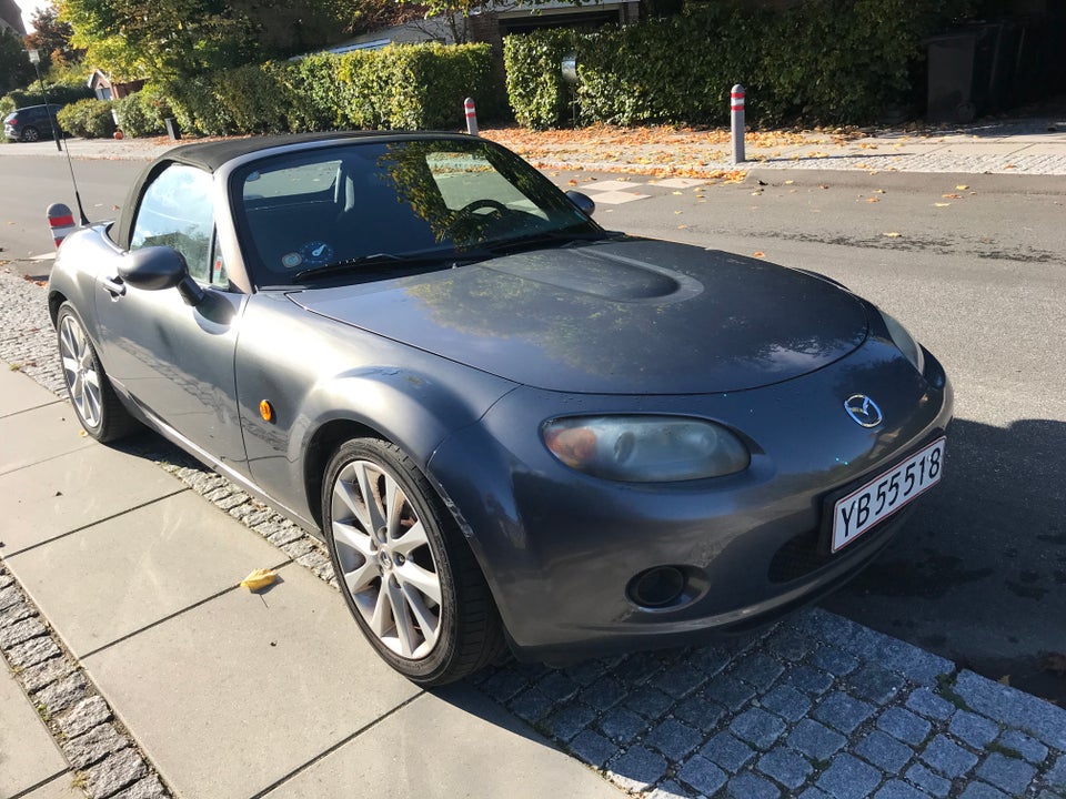 Mazda MX-5 1,8 Roadster Coupé 2d