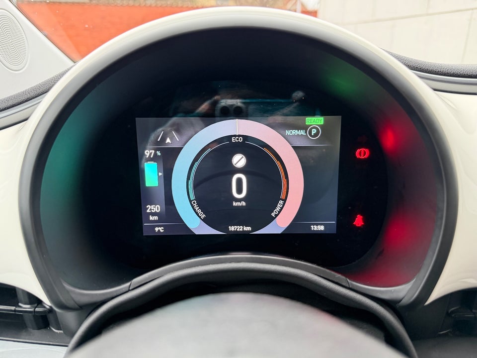 Fiat 500e 42 Icon 3d