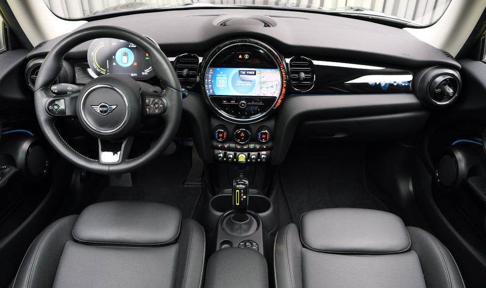 MINI Cooper SE Collection 3d