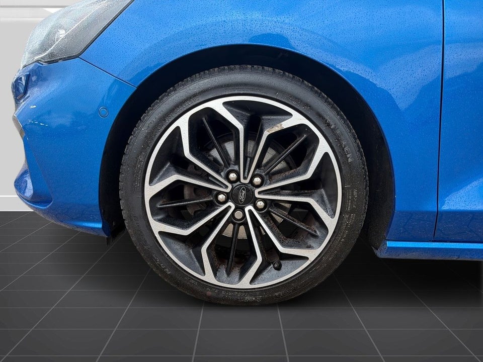 Ford Focus 1,0 EcoBoost ST-Line 5d