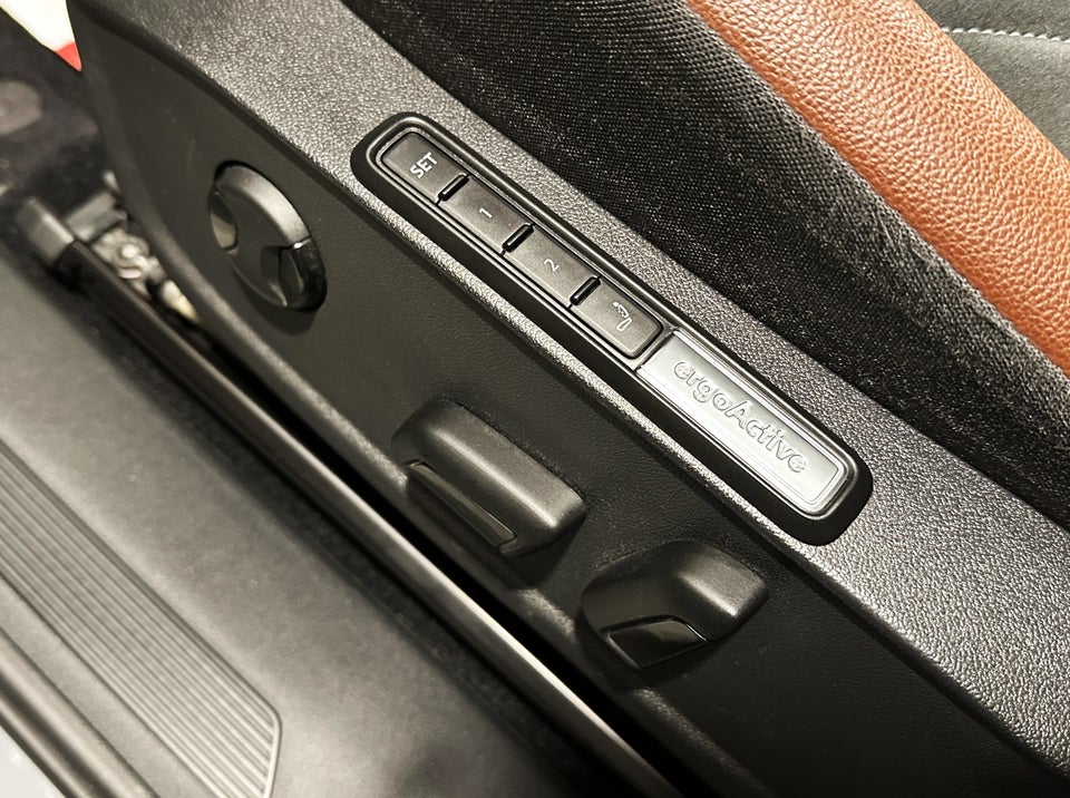 VW ID.4 77 Pro Performance Family 5d