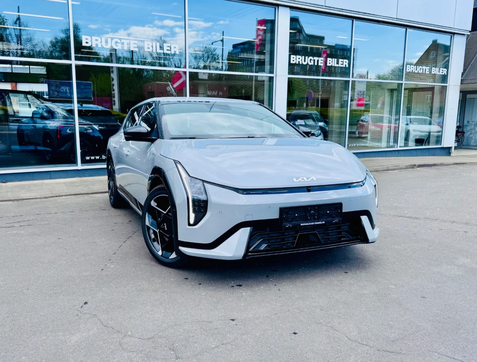 Kia EV4 81 Long Range GT-Line 5d