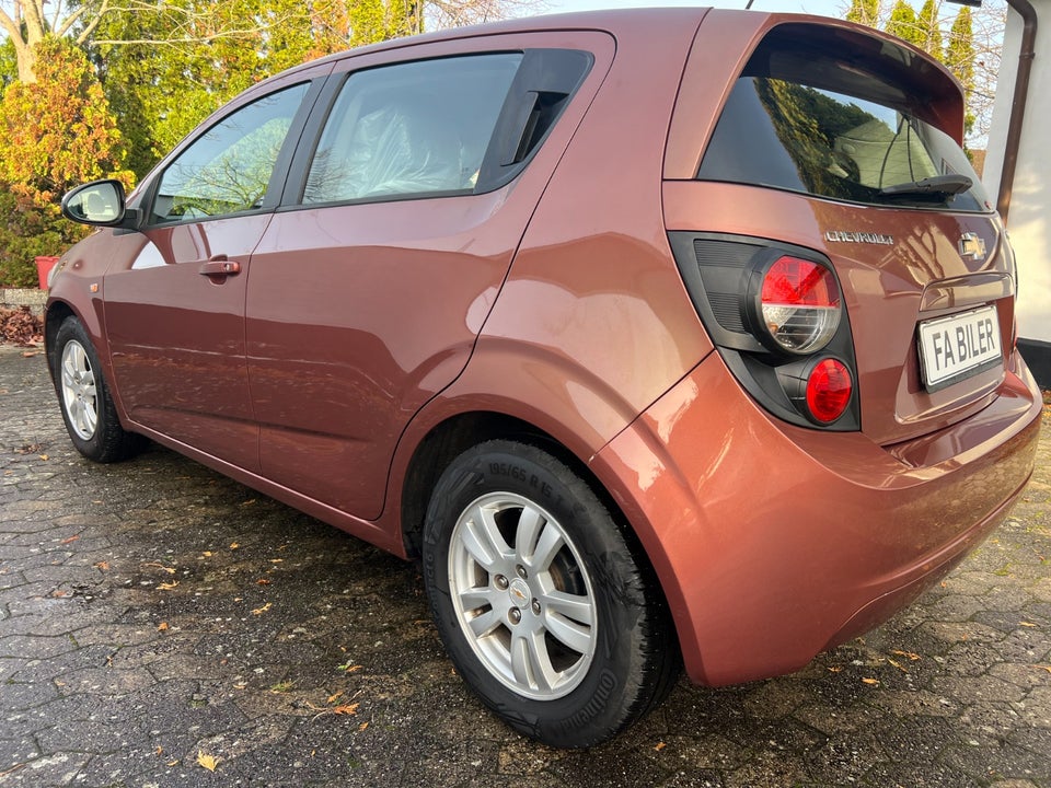 Chevrolet Aveo 1,2 LT ECO 5d