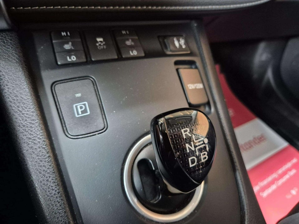 Toyota Auris 1,8 Hybrid H2 Style Touring Sports CVT 5d
