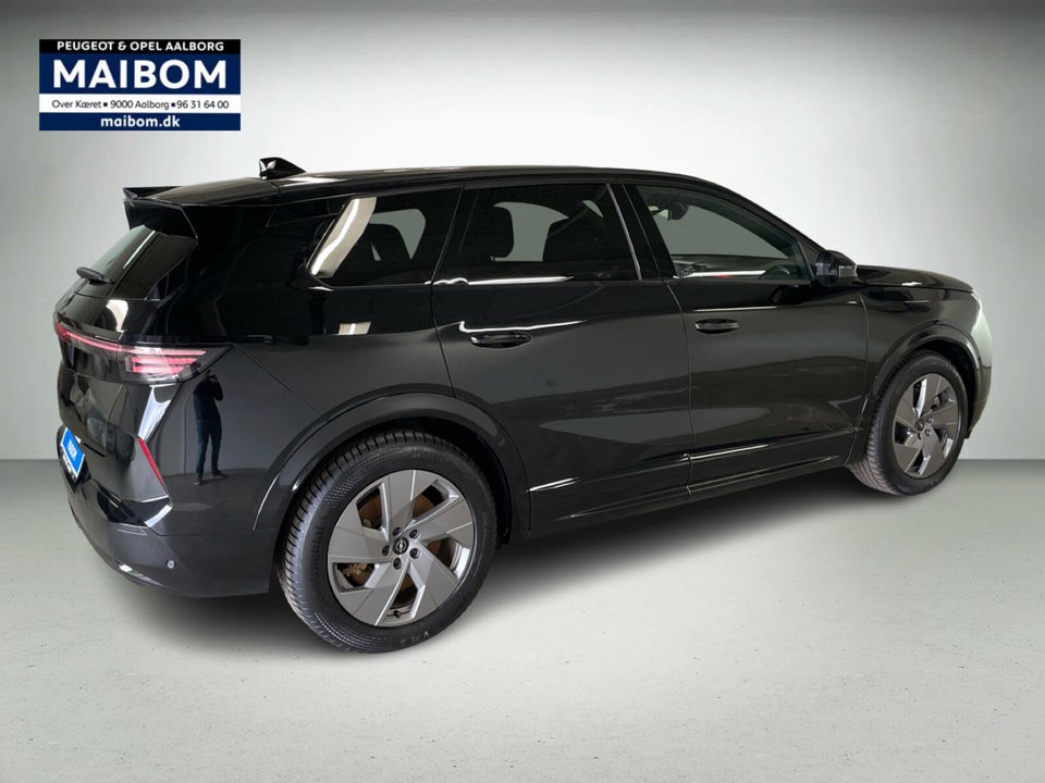 Opel Grandland-e 73 GS Sky 5d