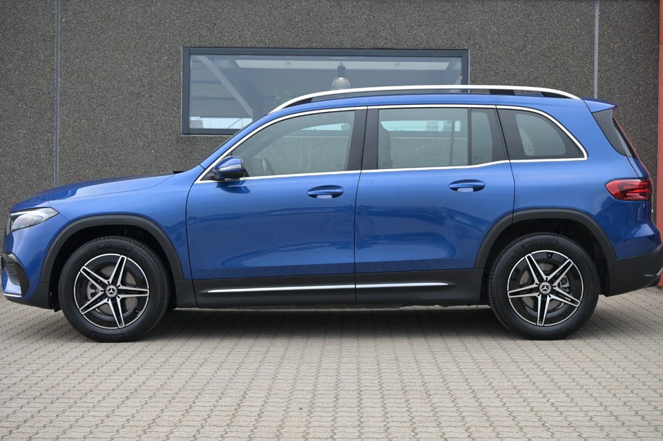 Mercedes EQB250+ AMG Line 7prs 5d