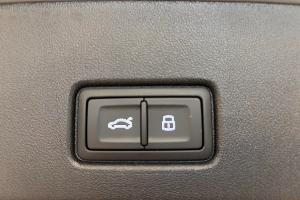 Audi Q4 e-tron 45 S-line Edition 5d