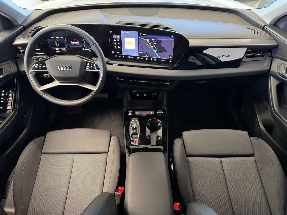 Audi Q6 e-tron Progress 5d