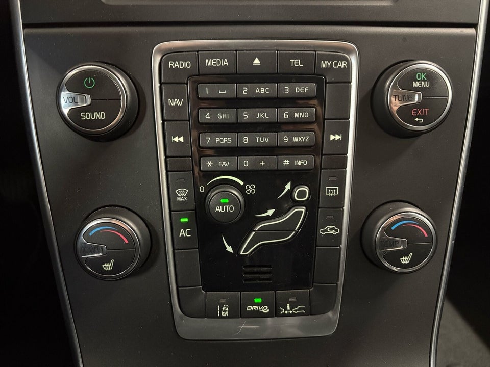 Volvo V60 1,6 DRIVe Summum 5d