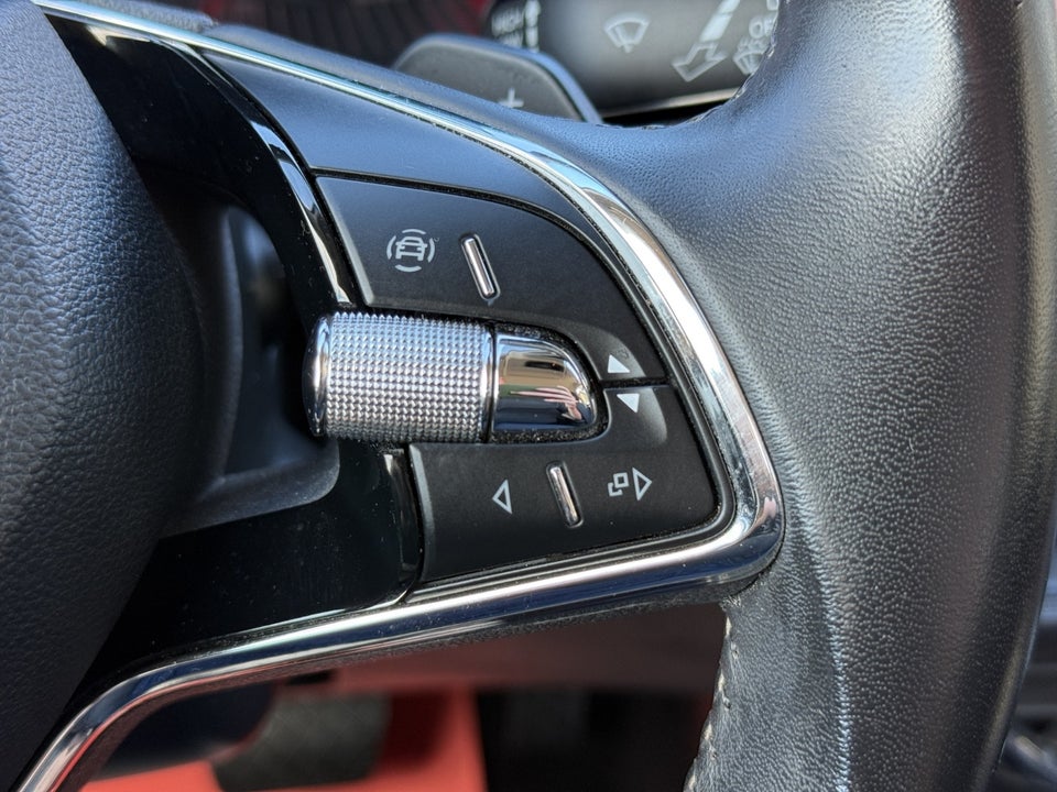 Skoda Octavia 1,4 TSi iV Plus DSG 5d