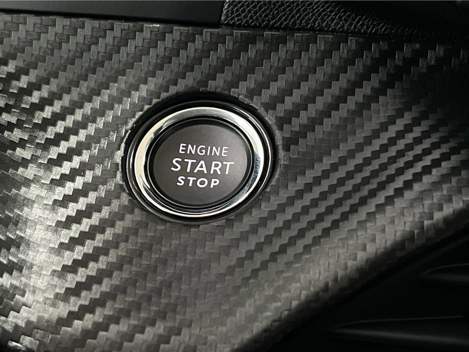 Peugeot 208 1,2 PureTech 100 Allure 5d