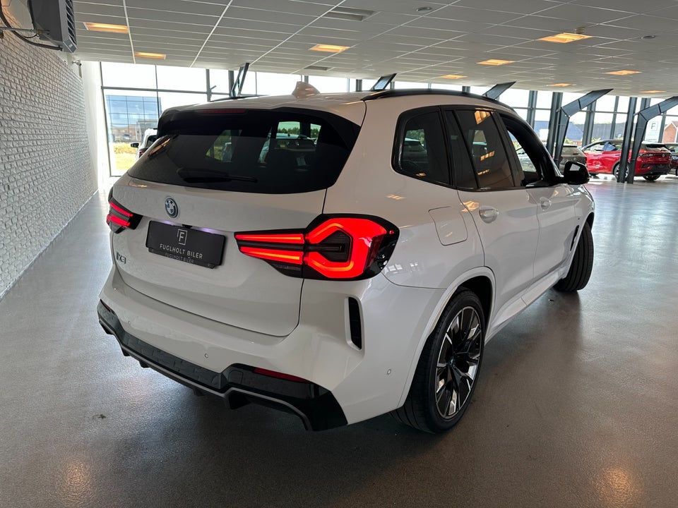 BMW iX3 Charged Plus M-Sport 5d