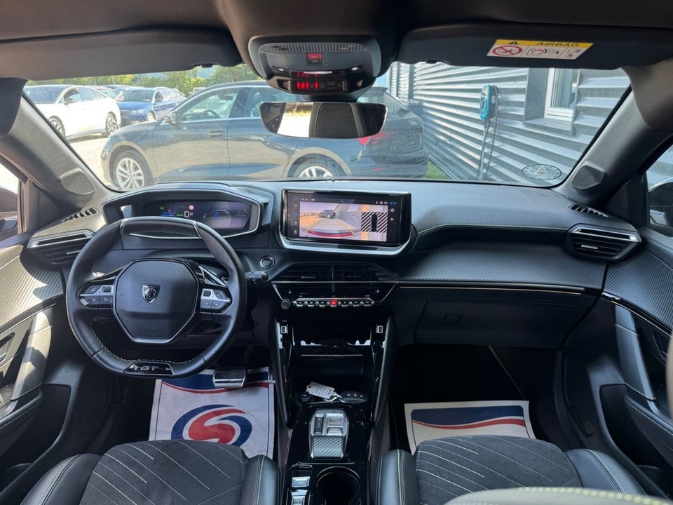 Peugeot e-208 54 GT 5d