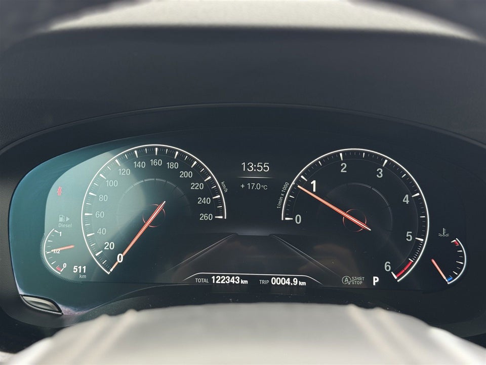 BMW 520d 2,0 Touring Connected aut. 5d