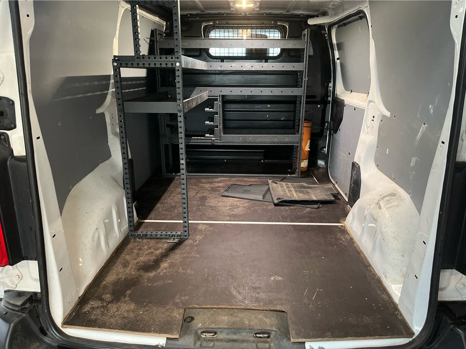 Peugeot Expert 2,0 BlueHDi 120 L2 Plus Van