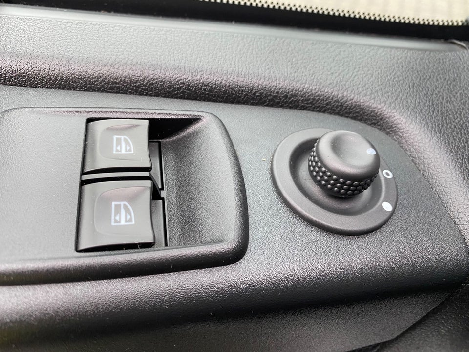 Renault Trafic T29 2,0 dCi 170 L2H1 EDC