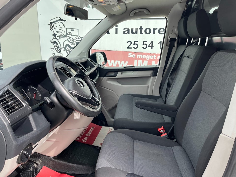 VW Transporter 2,0 TDi 150 Kassevogn DSG lang