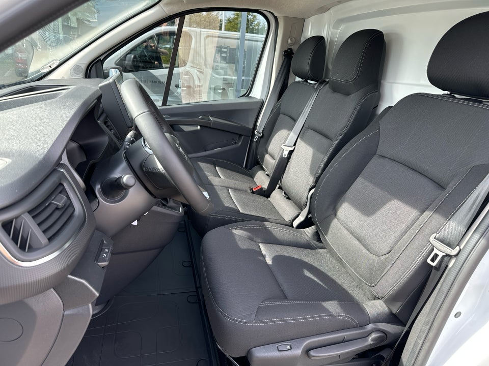 Nissan Primastar 2,0 dCi 150 L2H1 N-Connecta DCT Van