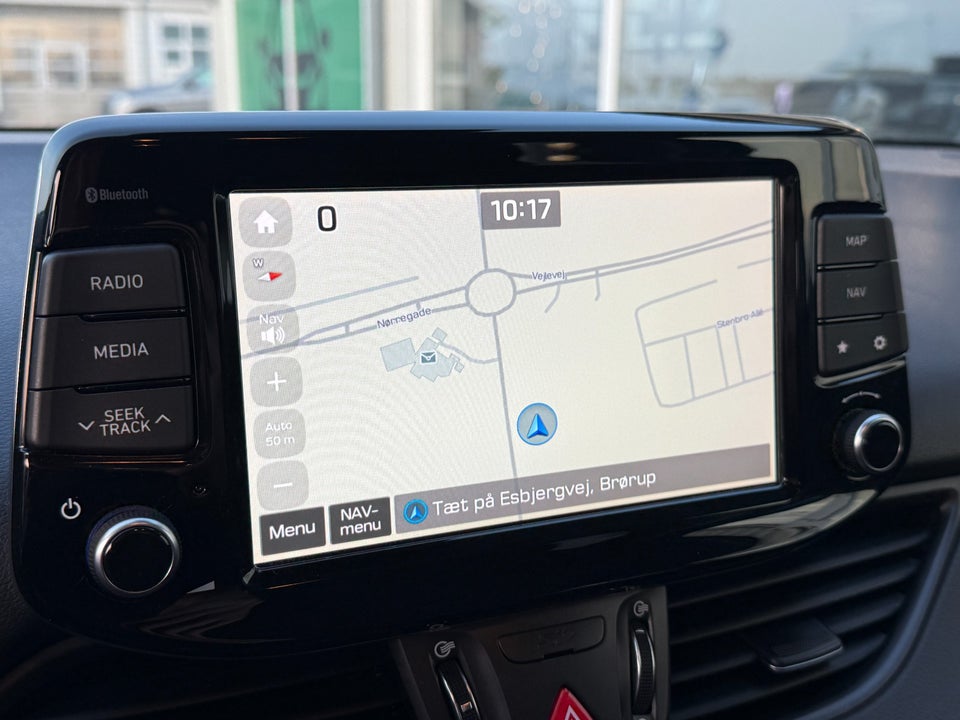 Hyundai i30 1,6 CRDi 110 Premium stc. 5d