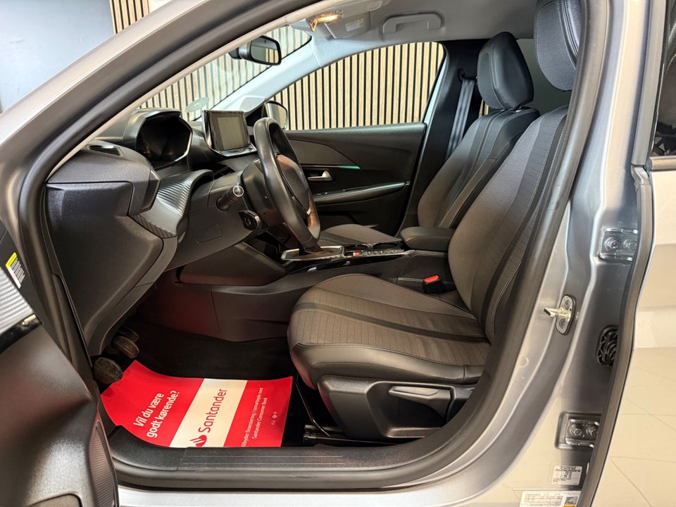 Peugeot 208 1,2 PureTech 100 Allure 5d