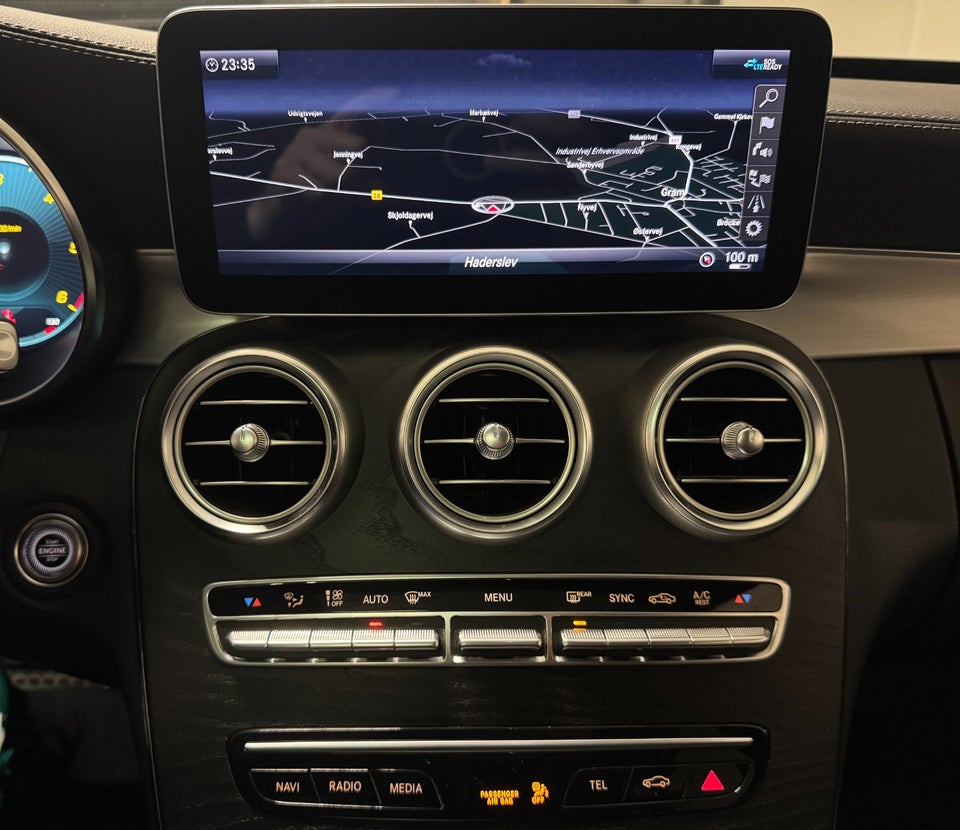 Mercedes C220 d 2,0 AMG Line Night Edition stc. aut. 5d