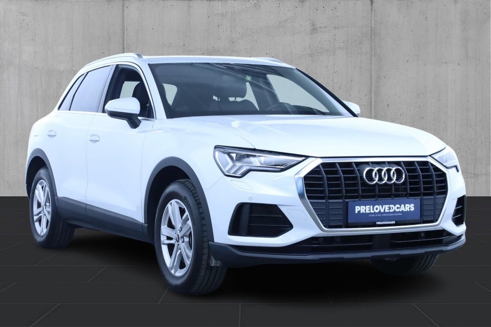 Audi Q3 45 TFSi e Attitude plus S-tr. 5d