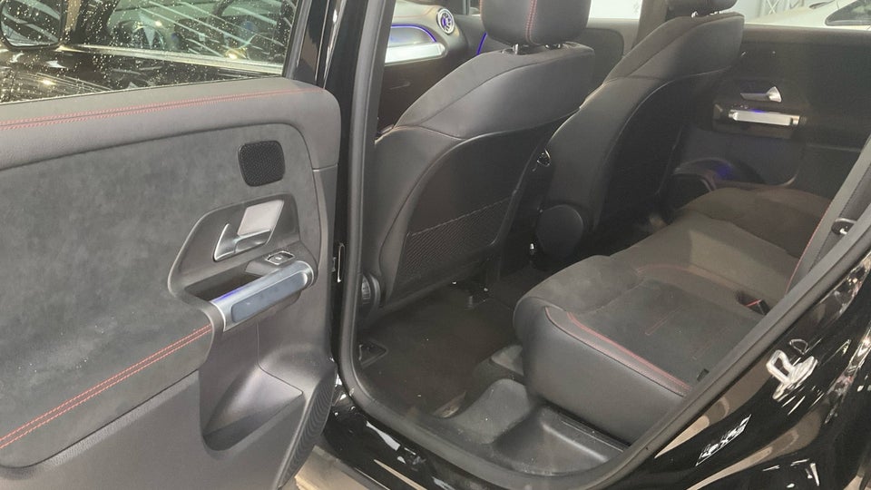 Mercedes EQB250 AMG Line 5d