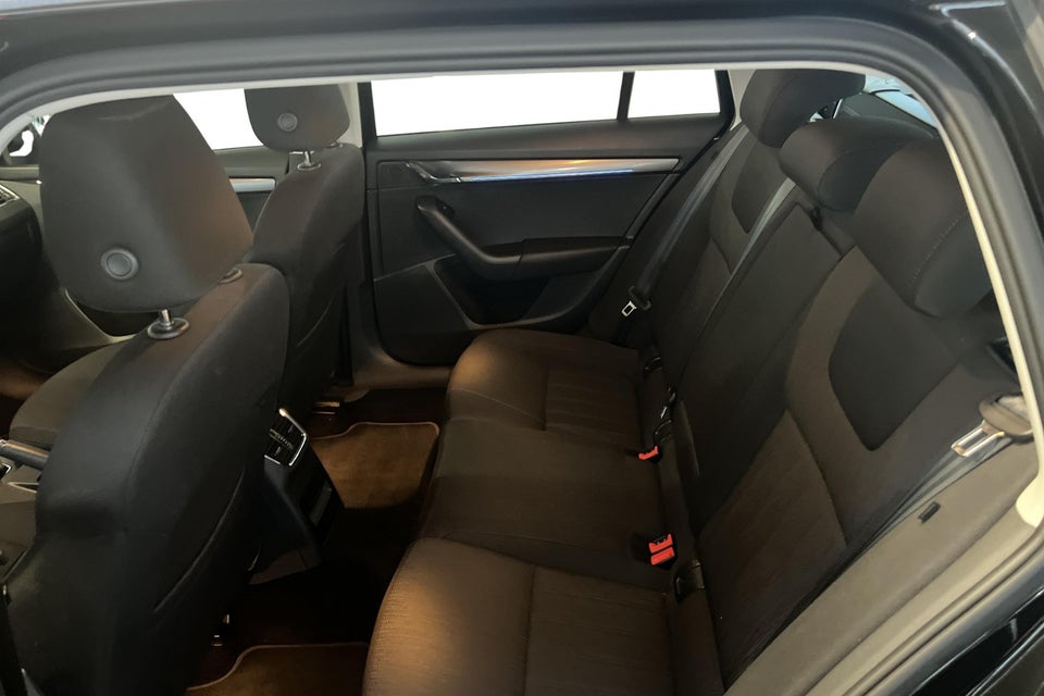 Skoda Octavia 1,0 TSi 115 VM Edition Combi DSG 5d