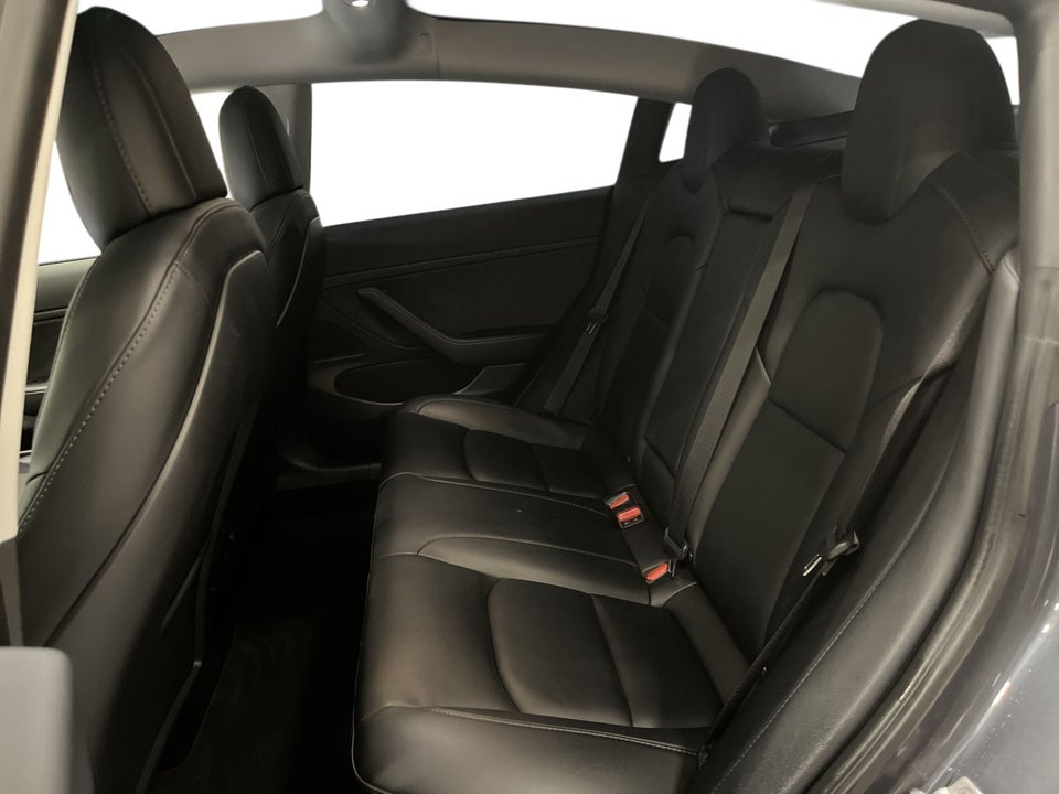 Tesla Model 3 Performance AWD 4d