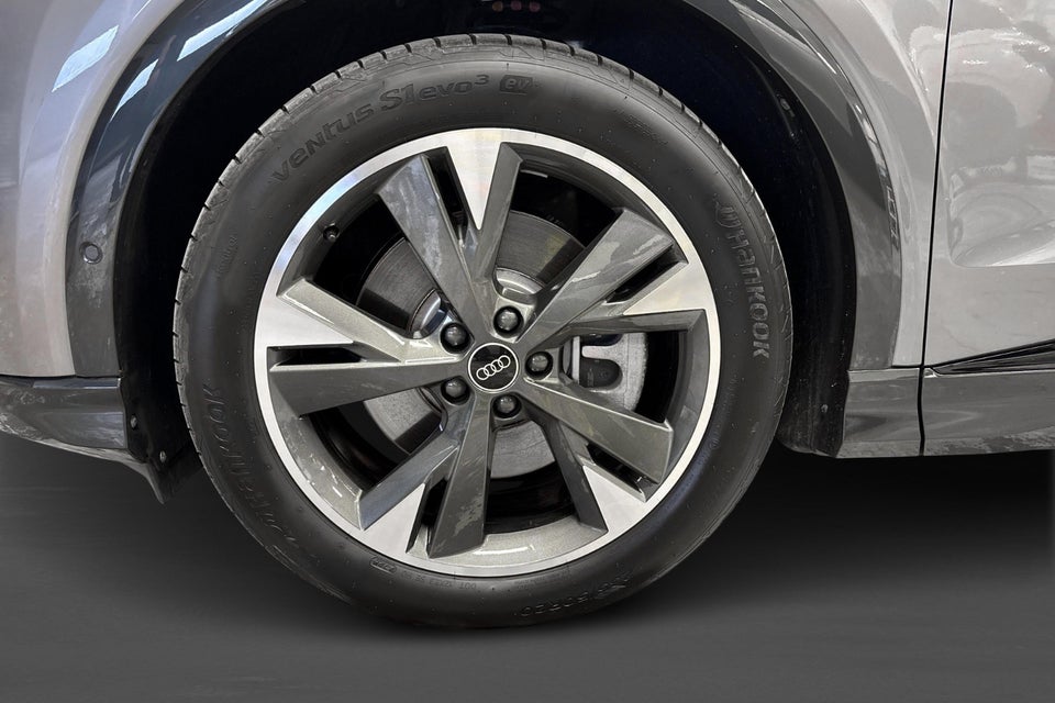 Audi Q4 e-tron 45 S-line Edition 5d