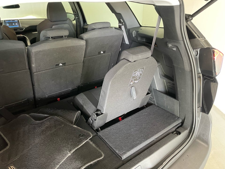 Peugeot 5008 1,5 BlueHDi 130 Active Pack EAT8 7prs 5d