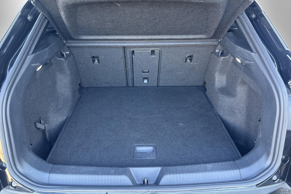 VW ID.4 77 Style 4Motion 5d