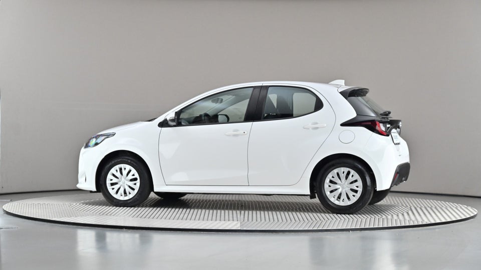 Toyota Yaris 1,5 Hybrid H3 e-CVT 5d