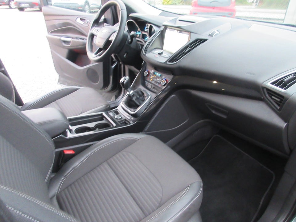 Ford Kuga 1,5 SCTi 150 Titanium 5d