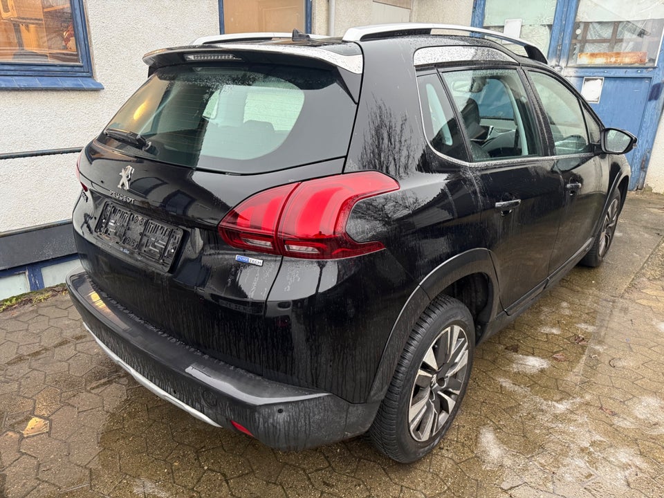 Peugeot 2008 1,2 VTi 82 Allure 5d