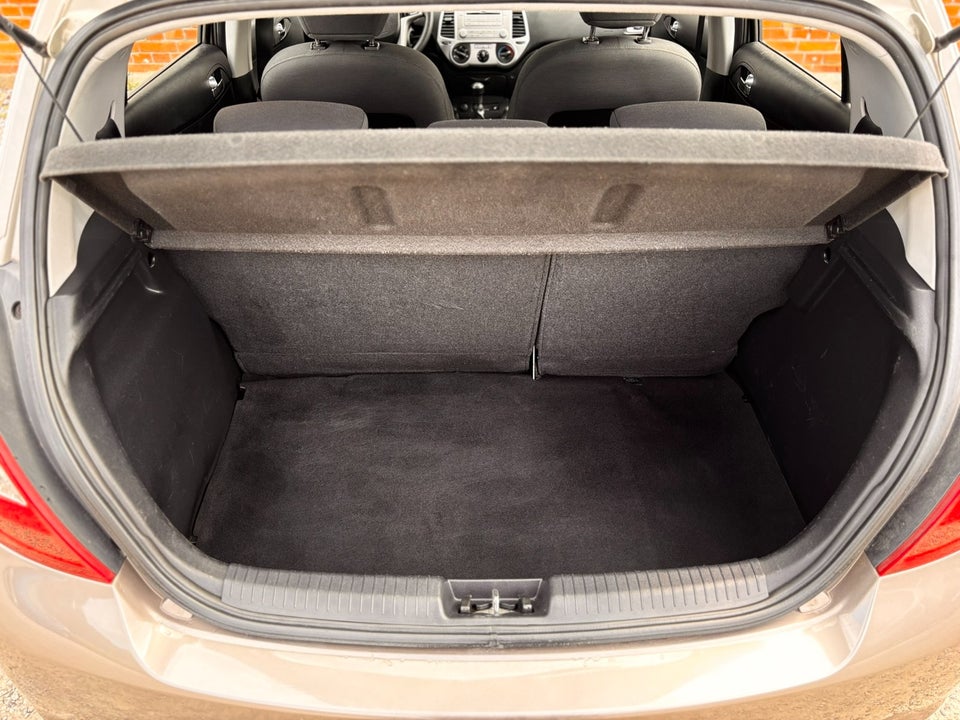 Hyundai i20 1,25 Classic 5d