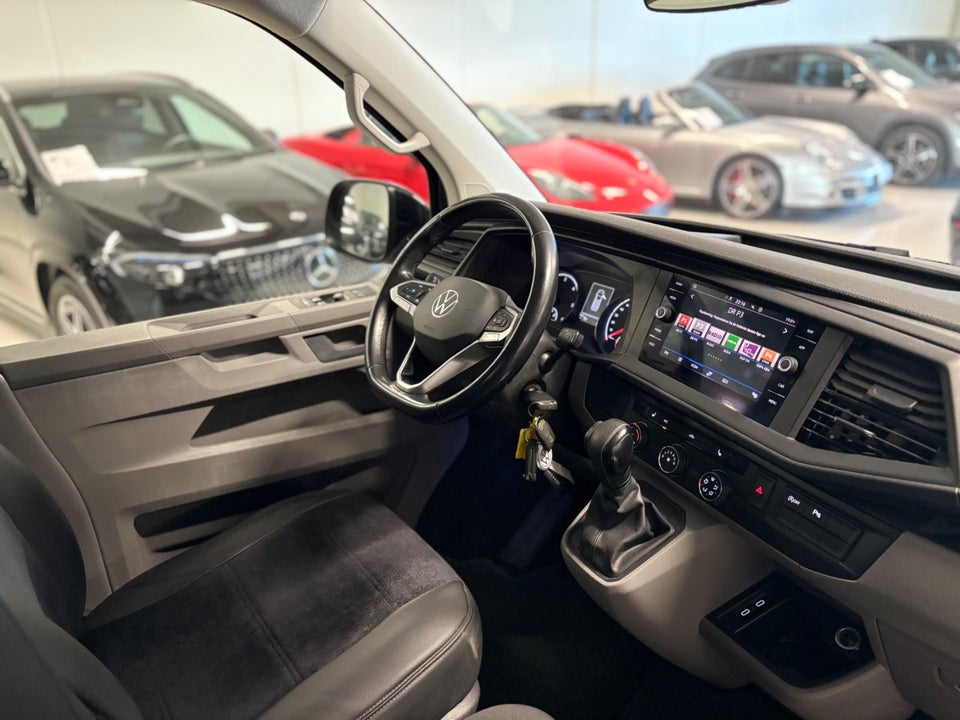 VW Transporter 2,0 TDi 150 Kassevogn DSG kort