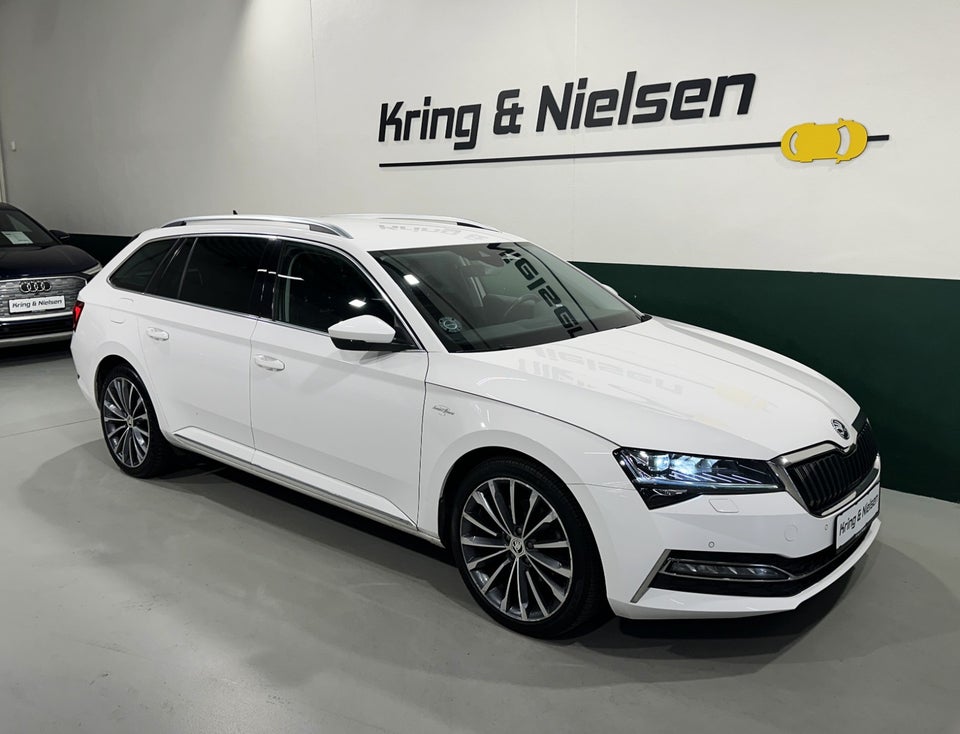Skoda Superb 1,4 TSi iV Laurin & Klement Combi DSG 5d