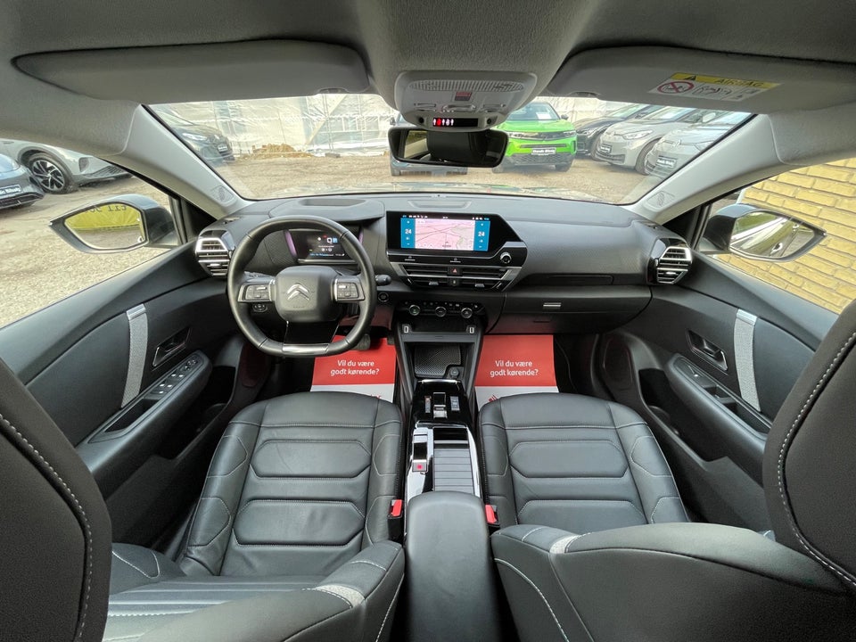 Citroën ë-C4 X 50 Shine 4d