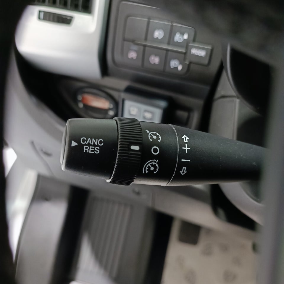 Peugeot Boxer 335 2,2 BlueHDi 140 L3H2 Premium