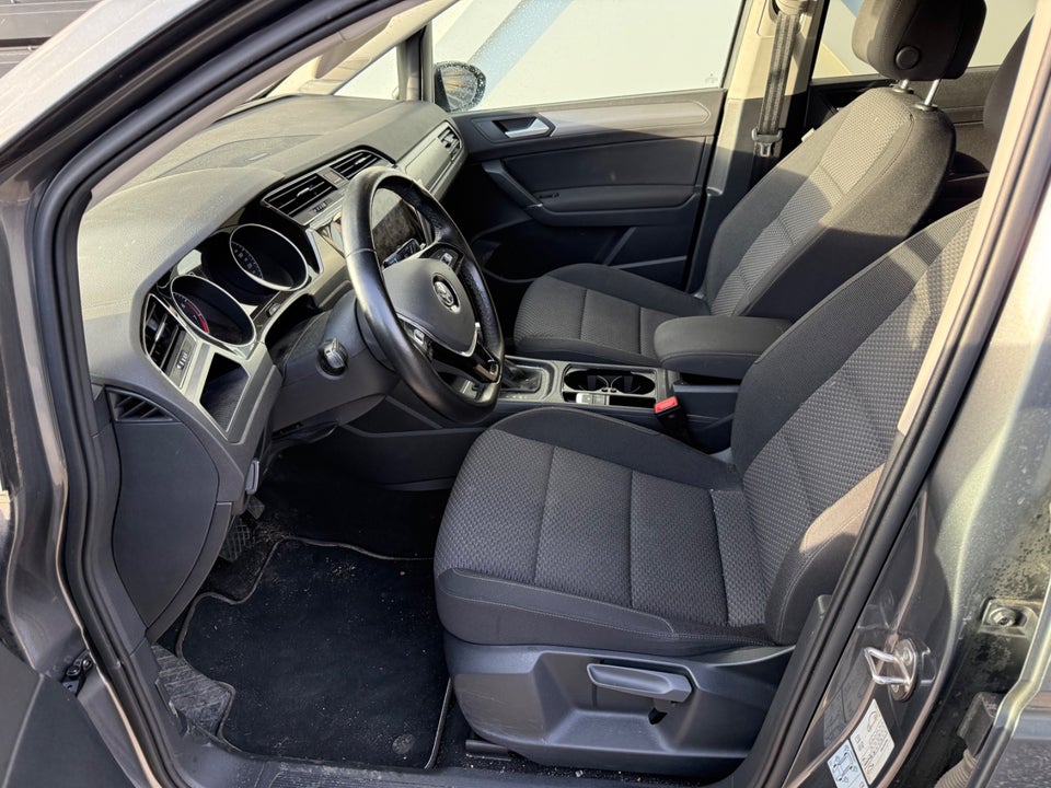 VW Touran 1,5 TSi 150 Comfortline Family DSG 7prs 5d