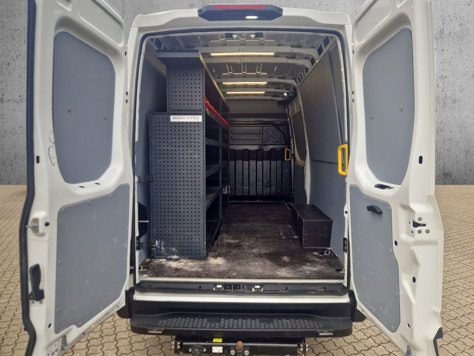 Iveco Daily 3,0 35S18 12m³ Van AG8