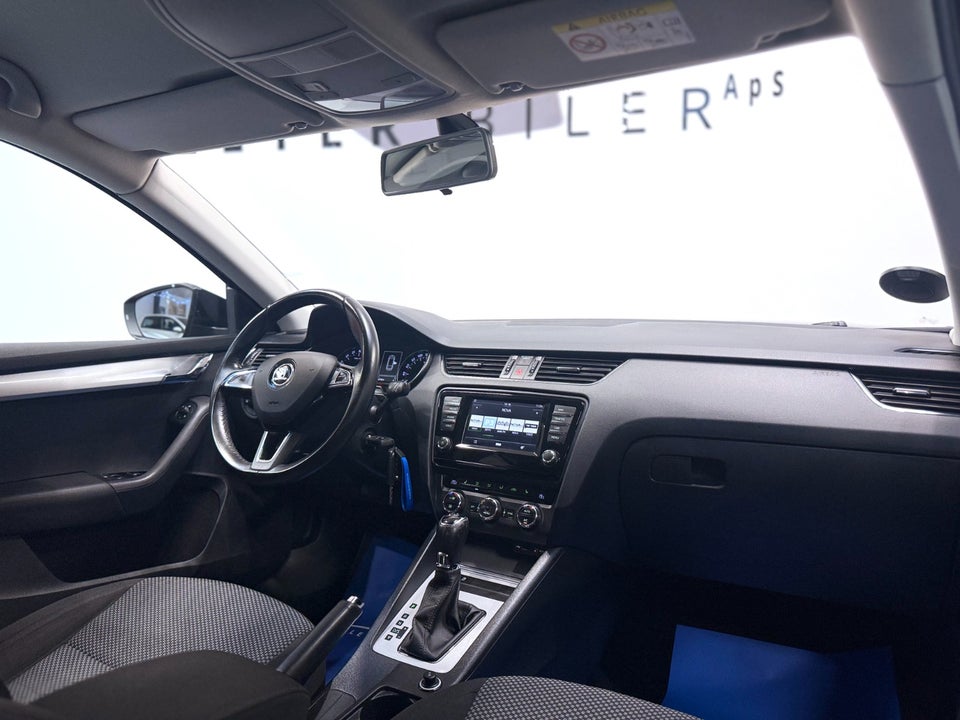 Skoda Octavia 1,6 TDi 110 Ambition Combi DSG 5d