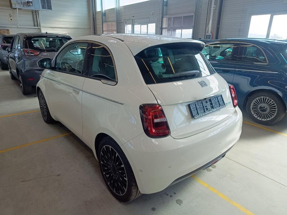 Fiat 500e 42 la Prima Sky 3d