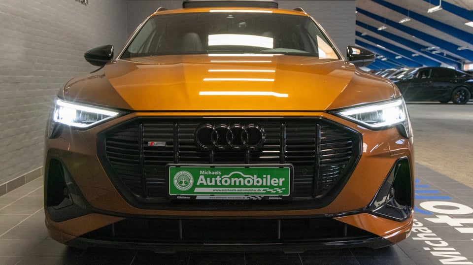 Audi e-tron 55 S-line quattro 5d